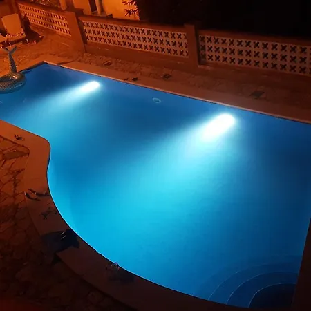 Villa Casa Piscina Privada Pont Nou Inmoestartit *